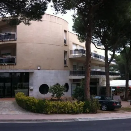 A 300 M De La Playa De Mp 502